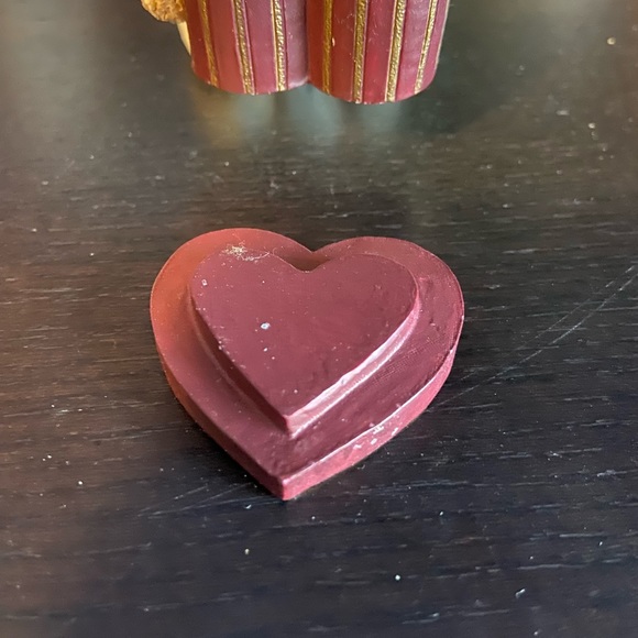 Small Bear Heart Trinket Holder - Picture 2 of 5
